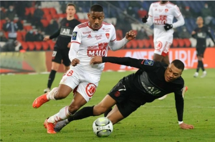 欧文得到NBA总裁谅解 欧文得到NBA总裁谅解